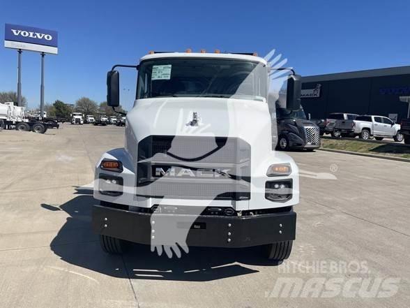 Mack MD7 Kiper tovornjaki