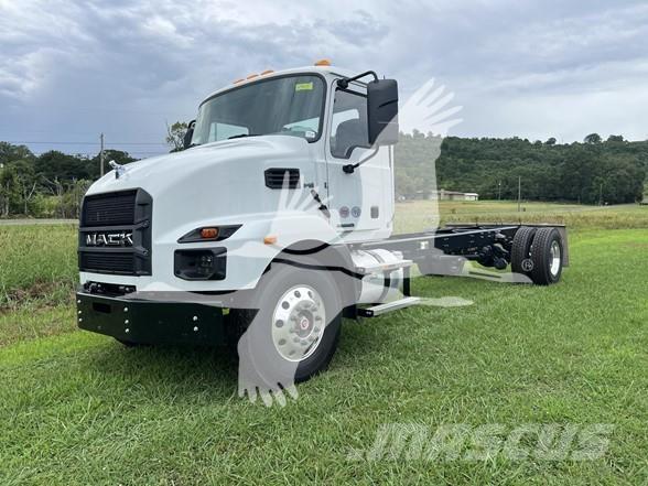 Mack MD7 Tovornjaki-šasije