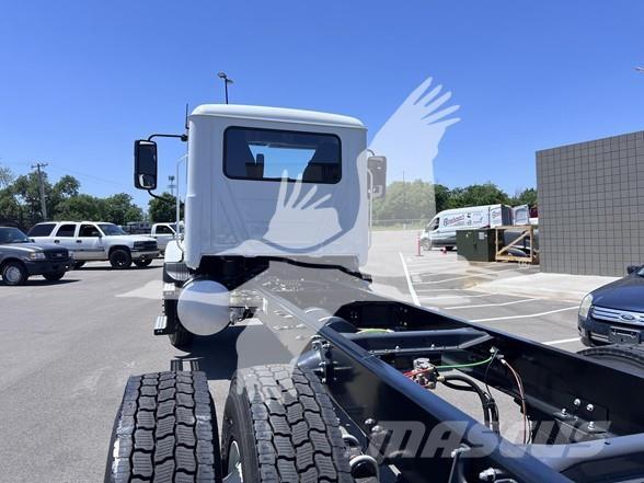 Mack MD7 Tovornjaki-šasije