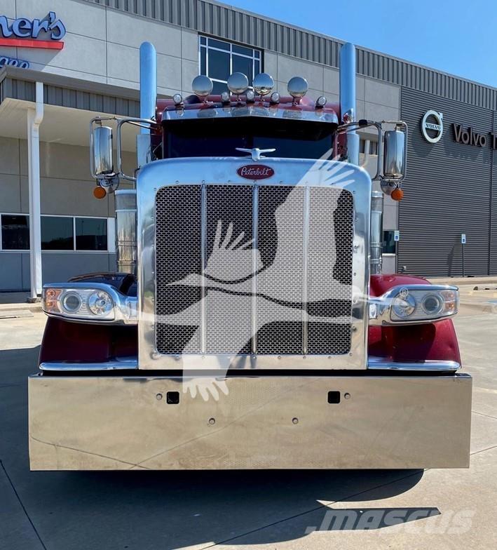 Peterbilt 389 Vlačilci