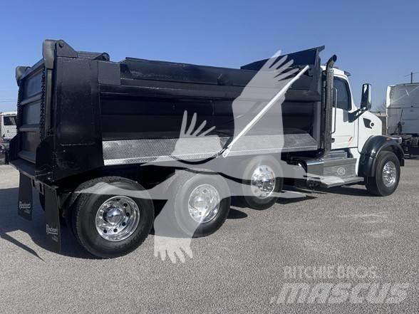 Peterbilt 567 Kiper tovornjaki