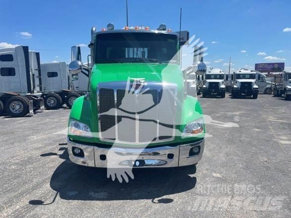 Peterbilt 579 Vlačilci