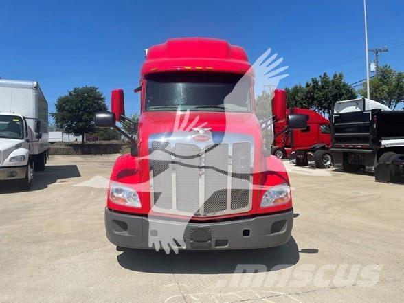 Peterbilt 579 Vlačilci