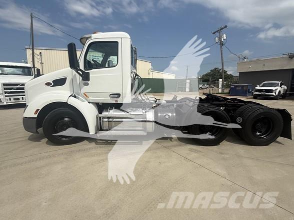Peterbilt 579 Vlačilci
