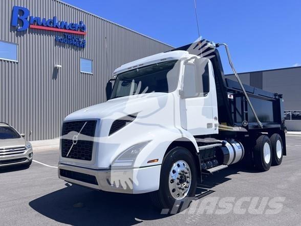 Volvo VNR64300 Kiper tovornjaki