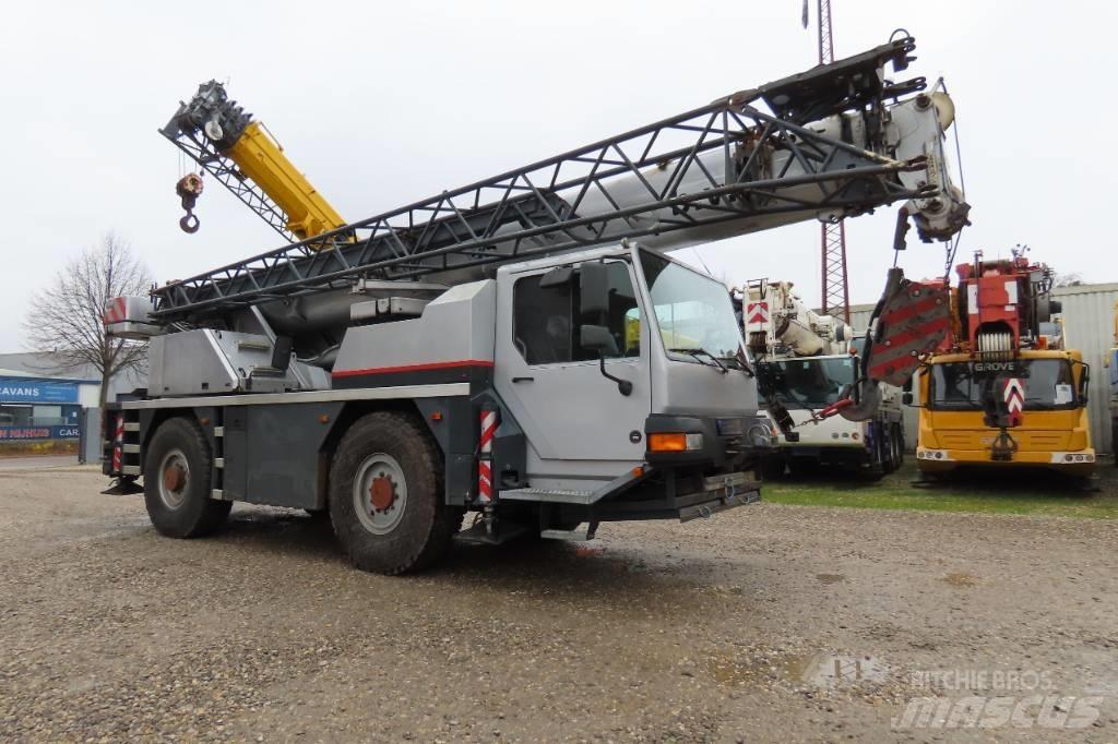 Liebherr LTM 1030/2 Rabljeni žerjavi za vsak teren