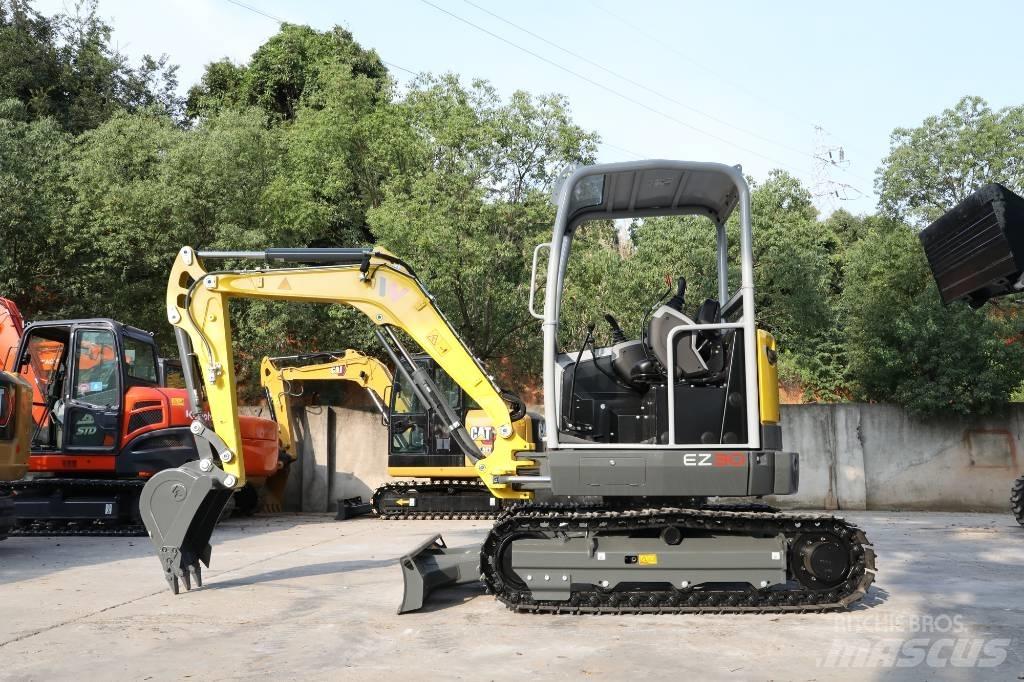 Wacker Neuson EZ 30 Bagri goseničarji