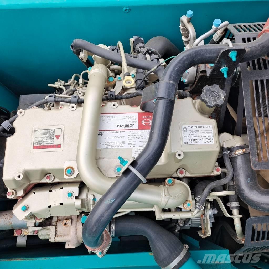 Kobelco SK 200 Bagri goseničarji