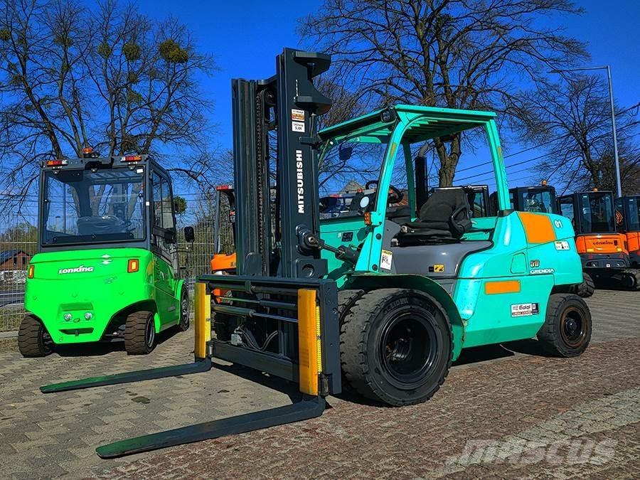 Mitsubishi FD50NT Dizelski viličarji