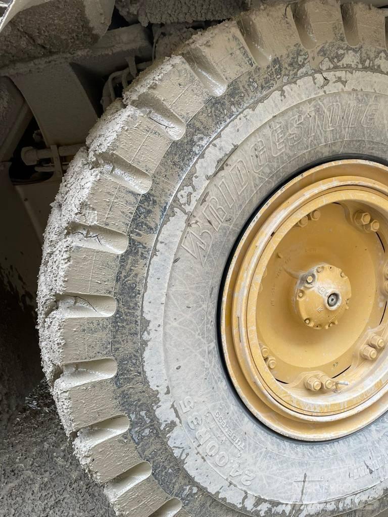CAT 775G Togi demperi