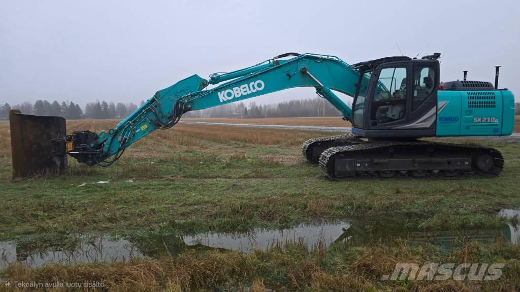 Kobelco SK 210 LC-11 Bagri goseničarji