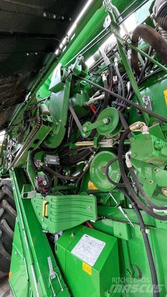 John Deere T 560 Kombajni