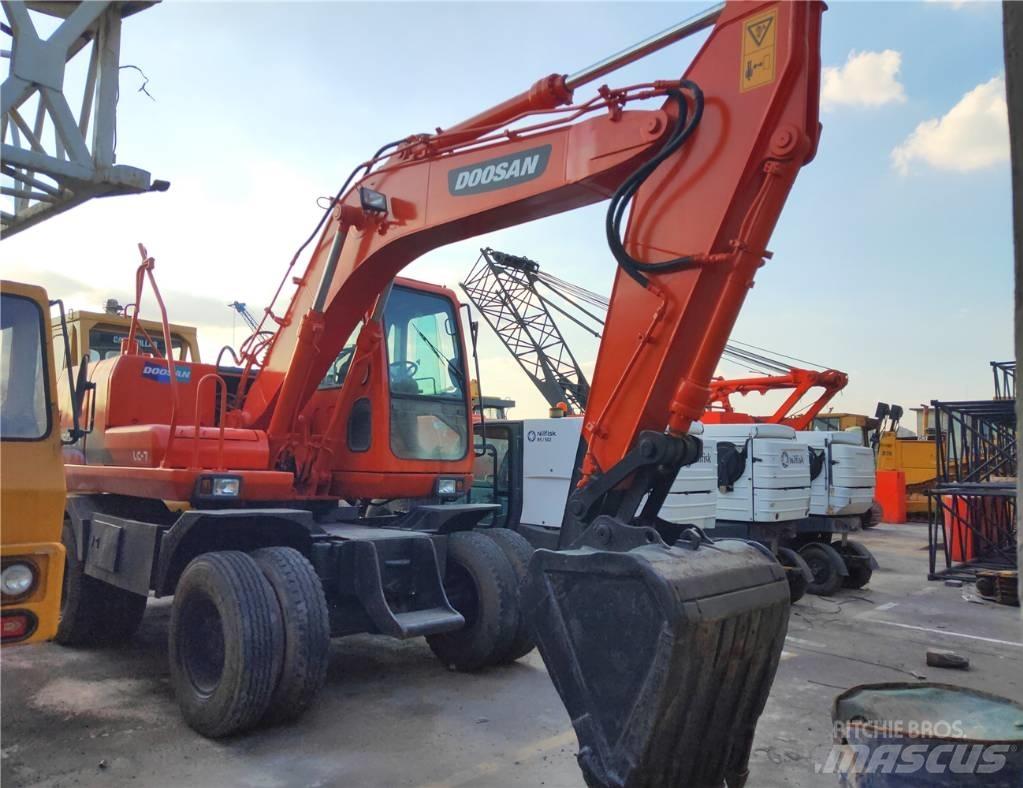 Doosan DH150W Bagri na kolesih