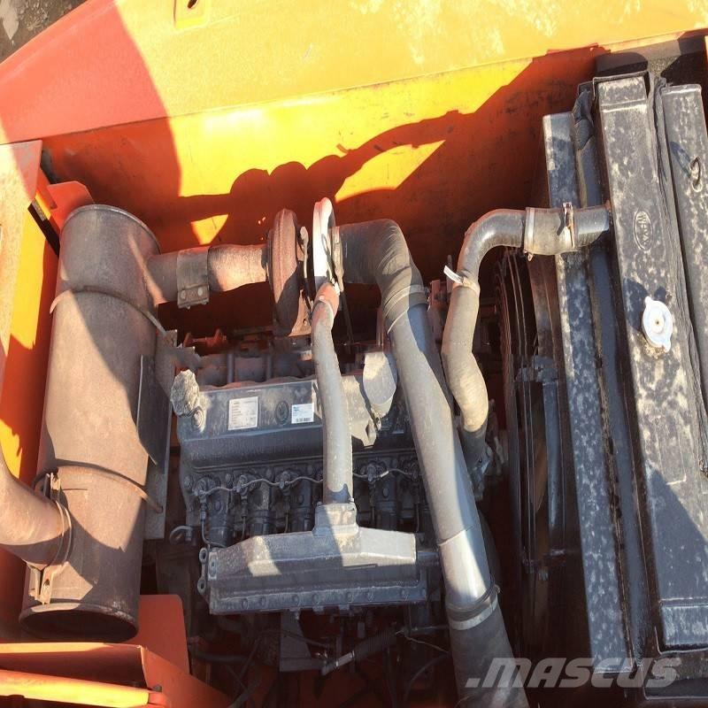 Doosan dh220lc-7 Bagri goseničarji