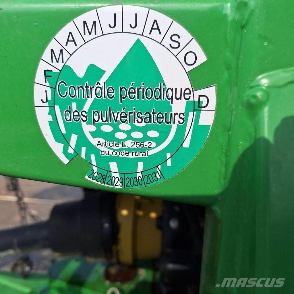 John Deere 732 Vlečne škropilnice