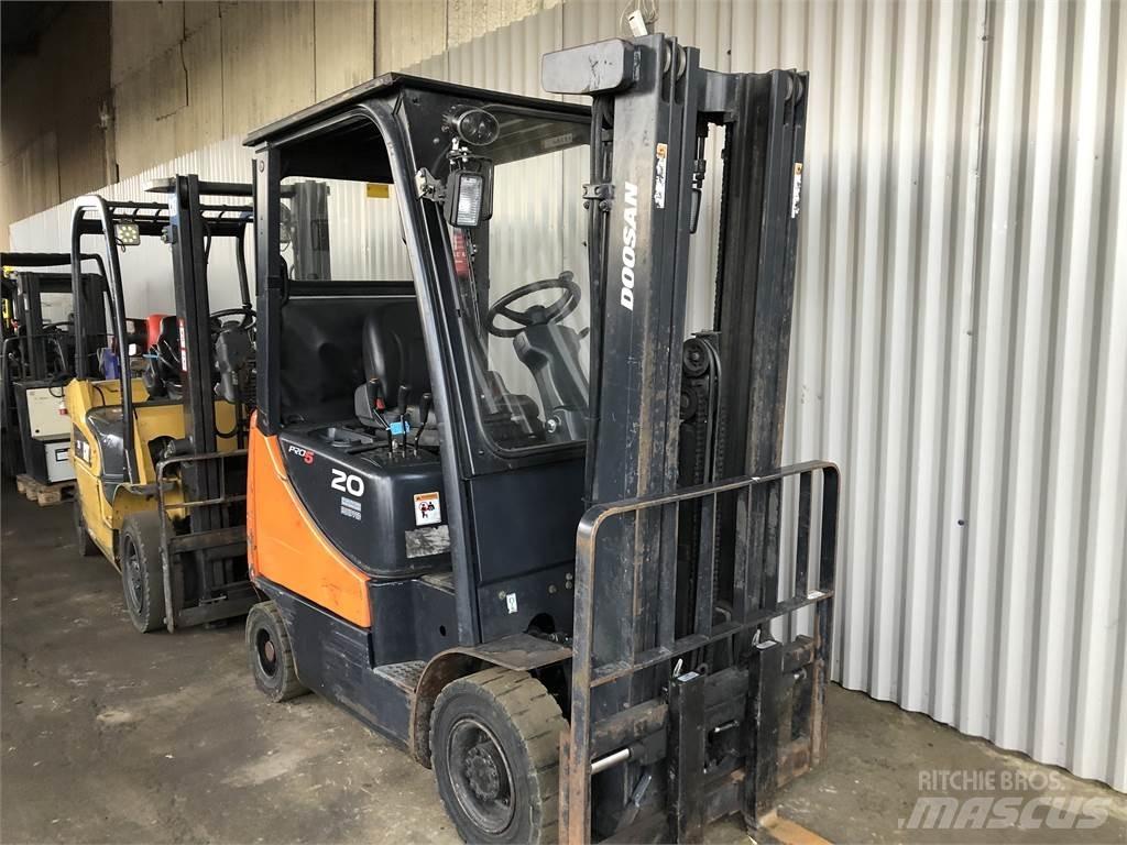 Doosan G20 SC-5 Plinski viličarji