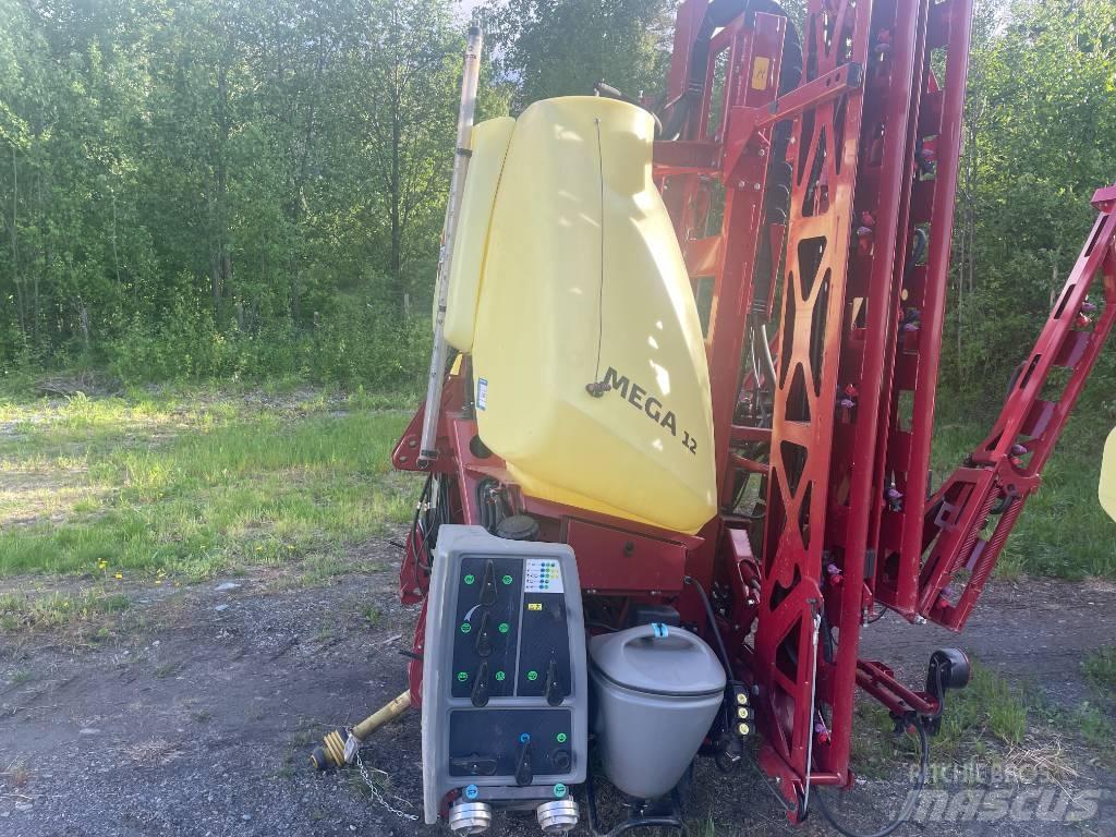 Hardi Mega 12 Montirane škropilnice