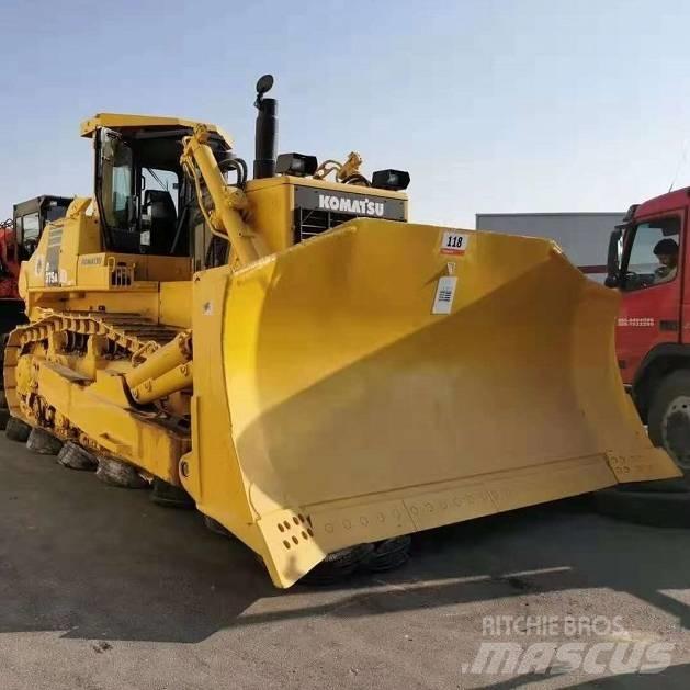 Komatsu d375a Buldožerji goseničarji