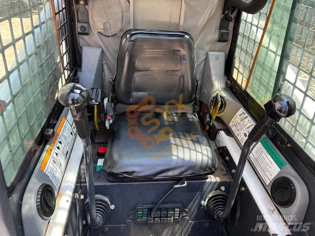Bobcat 864 Skid steer mini nakladalci