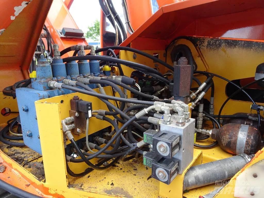 Mecalac 12MXT Bagri na kolesih