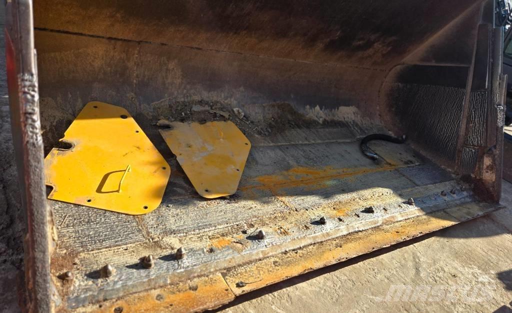 Volvo L 150 G Kolesni nakladalci