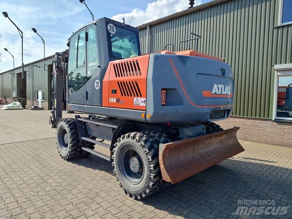Atlas 140W Bagri na kolesih