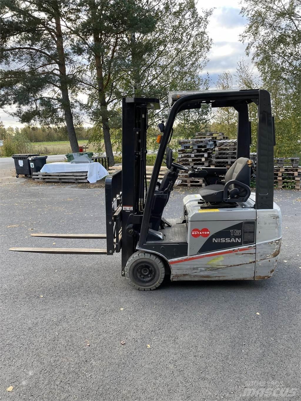 Nissan 15 Električni viličarji