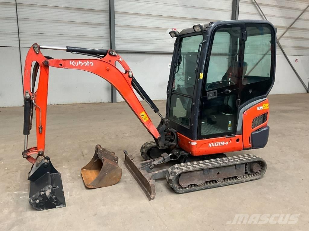 Kubota KX 019-4 Mini bagri <7t