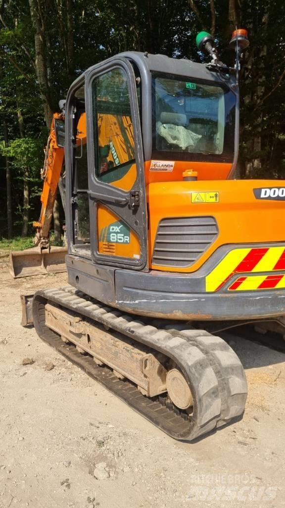 Doosan DX 85 R-3 Midi bagri 7t – 12t