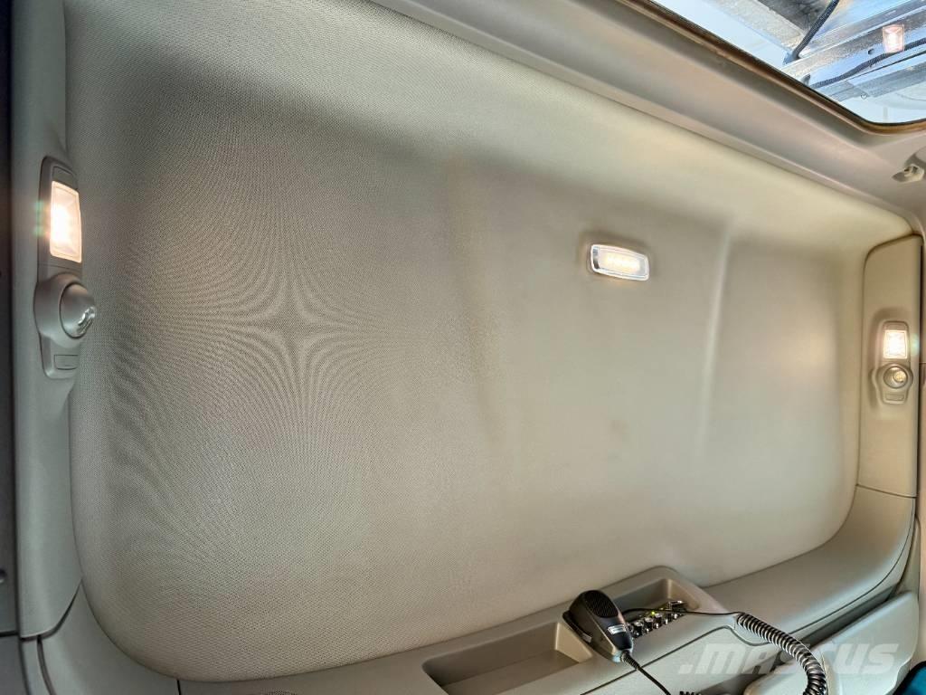 Peterbilt 567 Vlačilci