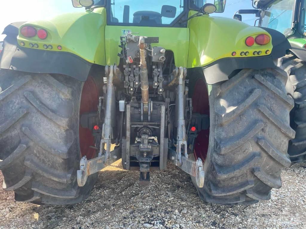 CLAAS Axion 840 Traktorji