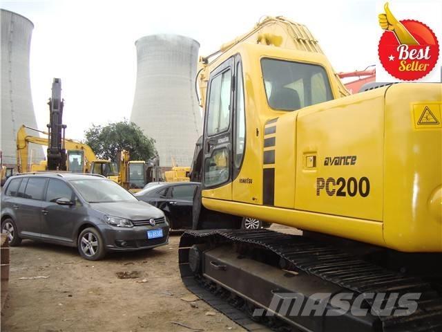 Komatsu PC 200 Bagri goseničarji