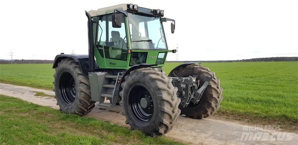 Fendt Xylon 520 Traktorji
