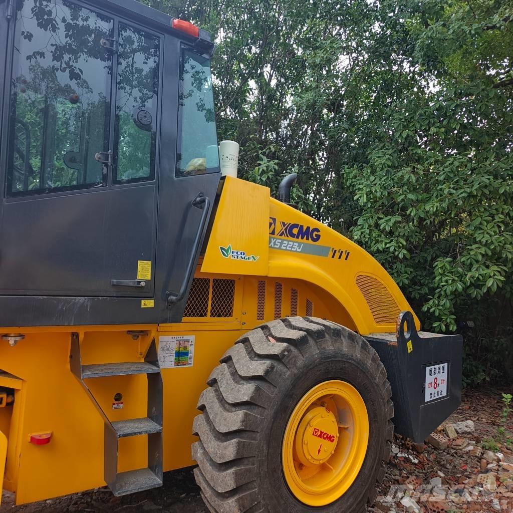 XCMG XS 223 J Enojni valjarji