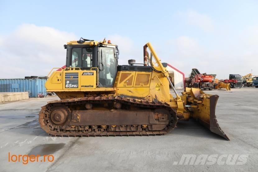 Komatsu D 65 PX-18 Buldožerji goseničarji