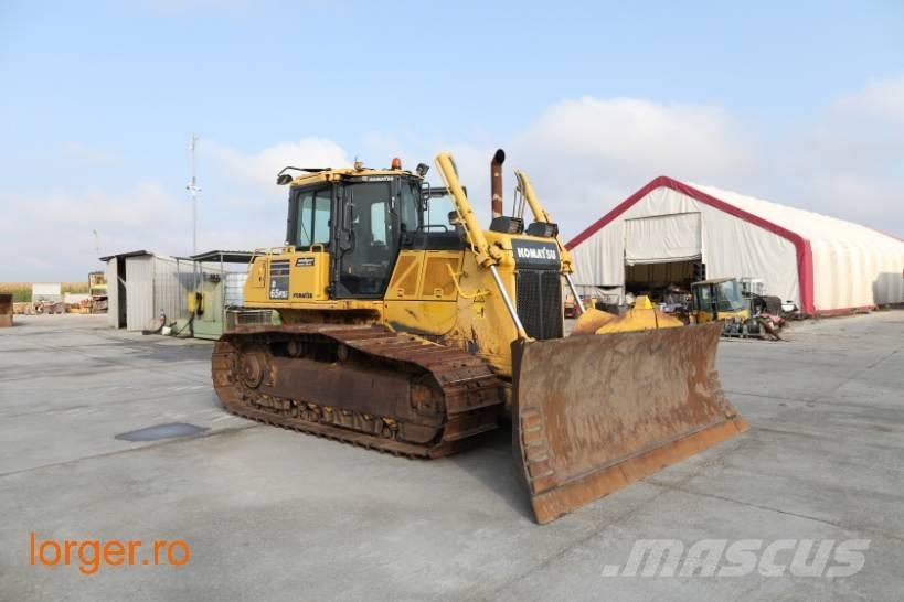 Komatsu D 65 PX-18 Buldožerji goseničarji