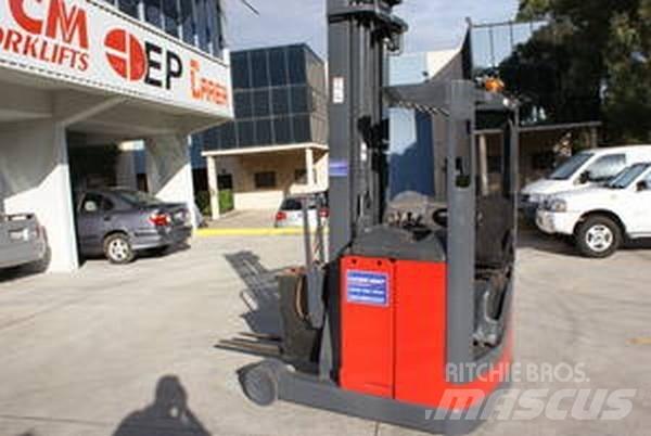 Linde R14 Viličarji s pomičnim teleskopom