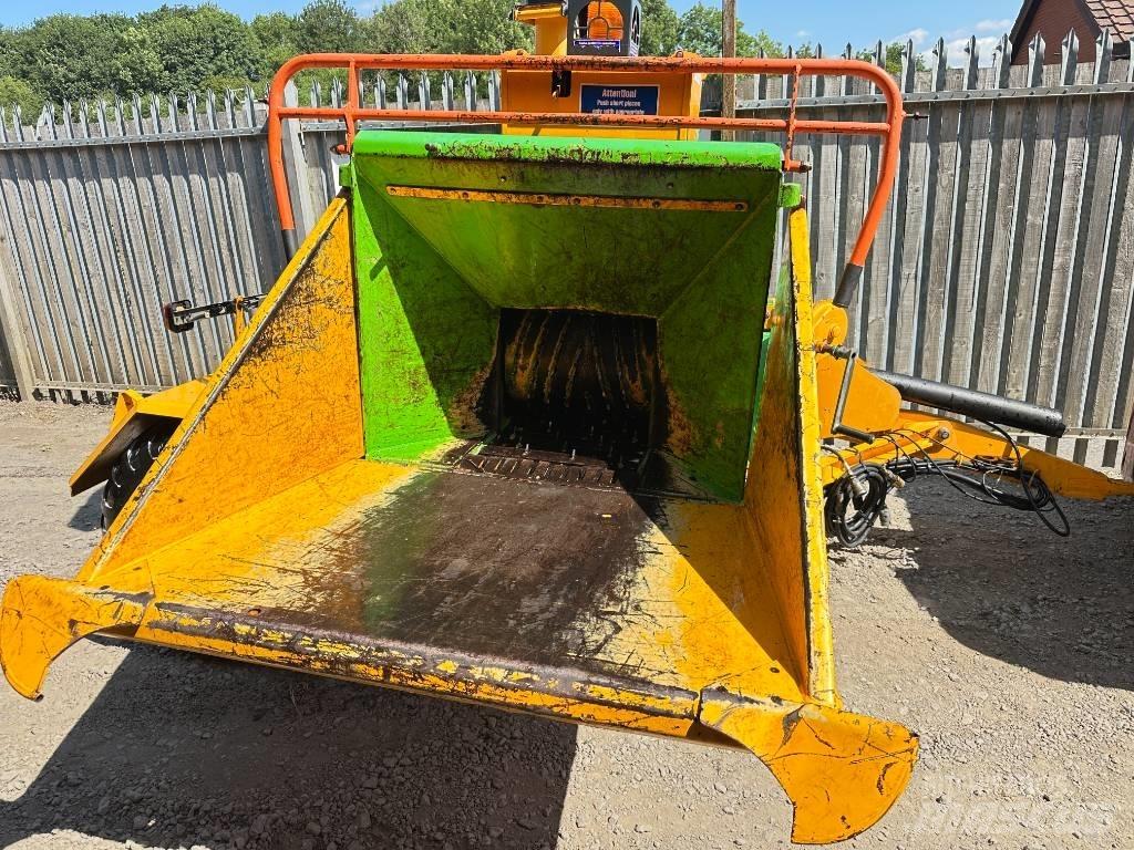 Heizohack HM6-400 Drobilci lesa