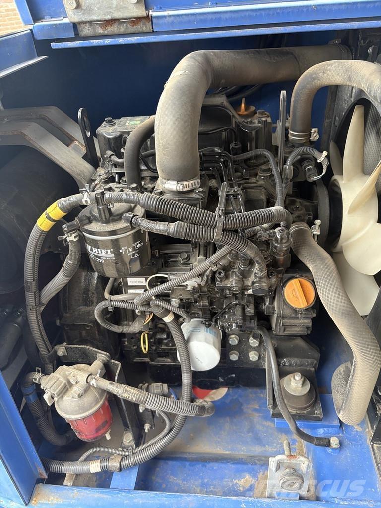 Aichi Sr12c1sm Druga dvigala in dvižne ploščadi