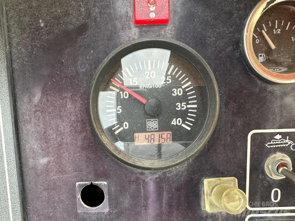 Bomag BF 223 C Asfaltni finišerji