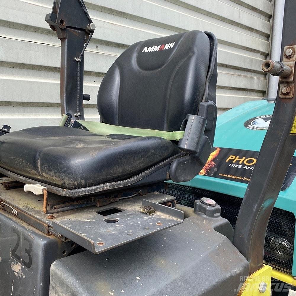 Ammann ARX 26-2 Dvojni valjarji