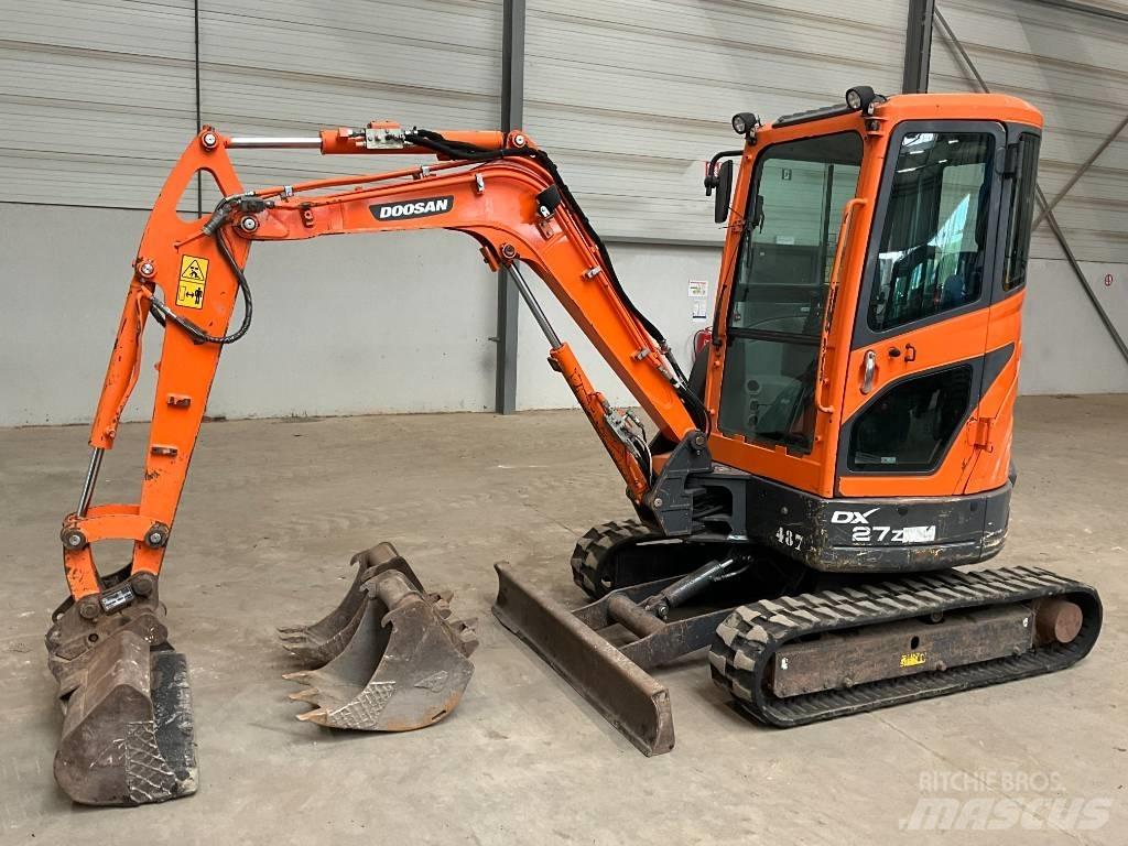 Doosan DX 27 Z Mini bagri <7t
