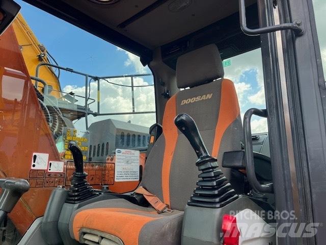 Doosan DX 140 LCR-5 Bagri goseničarji