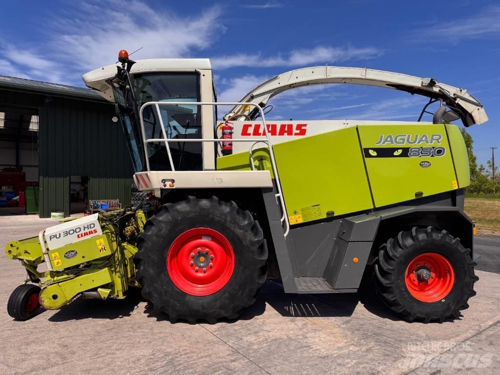 CLAAS Jaguar 830 Stroji za krmo na lastni pogon