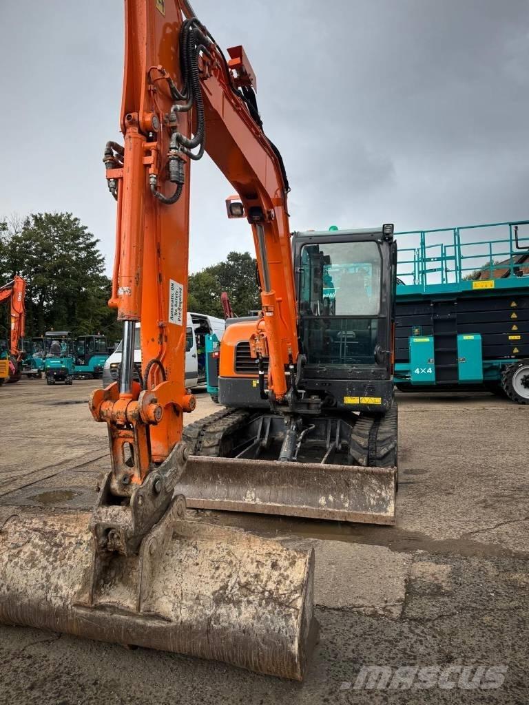 Doosan DX 63-3 Bagri goseničarji