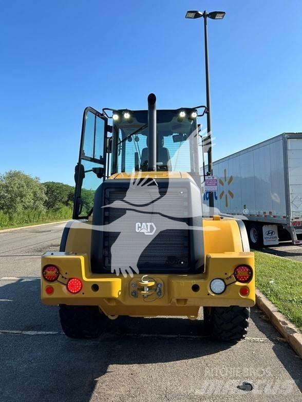 CAT 914M Kolesni nakladalci