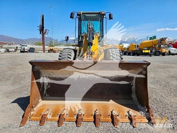 CAT 930G Kolesni nakladalci