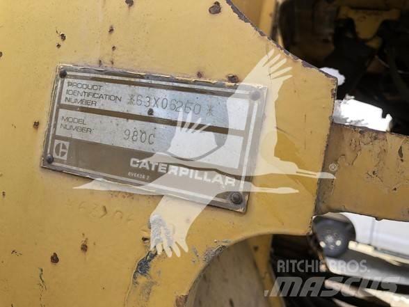 CAT 980C Kolesni nakladalci