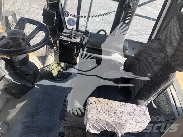 CAT 980G Kolesni nakladalci