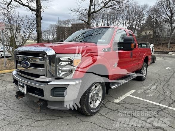 Ford F350 Drugo